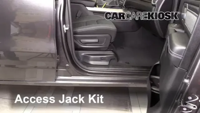 2019 Ram 1500 Big Horn 5.7L V8 Crew Cab Pickup Jack Up Car Use Your Jack to Raise Your Car